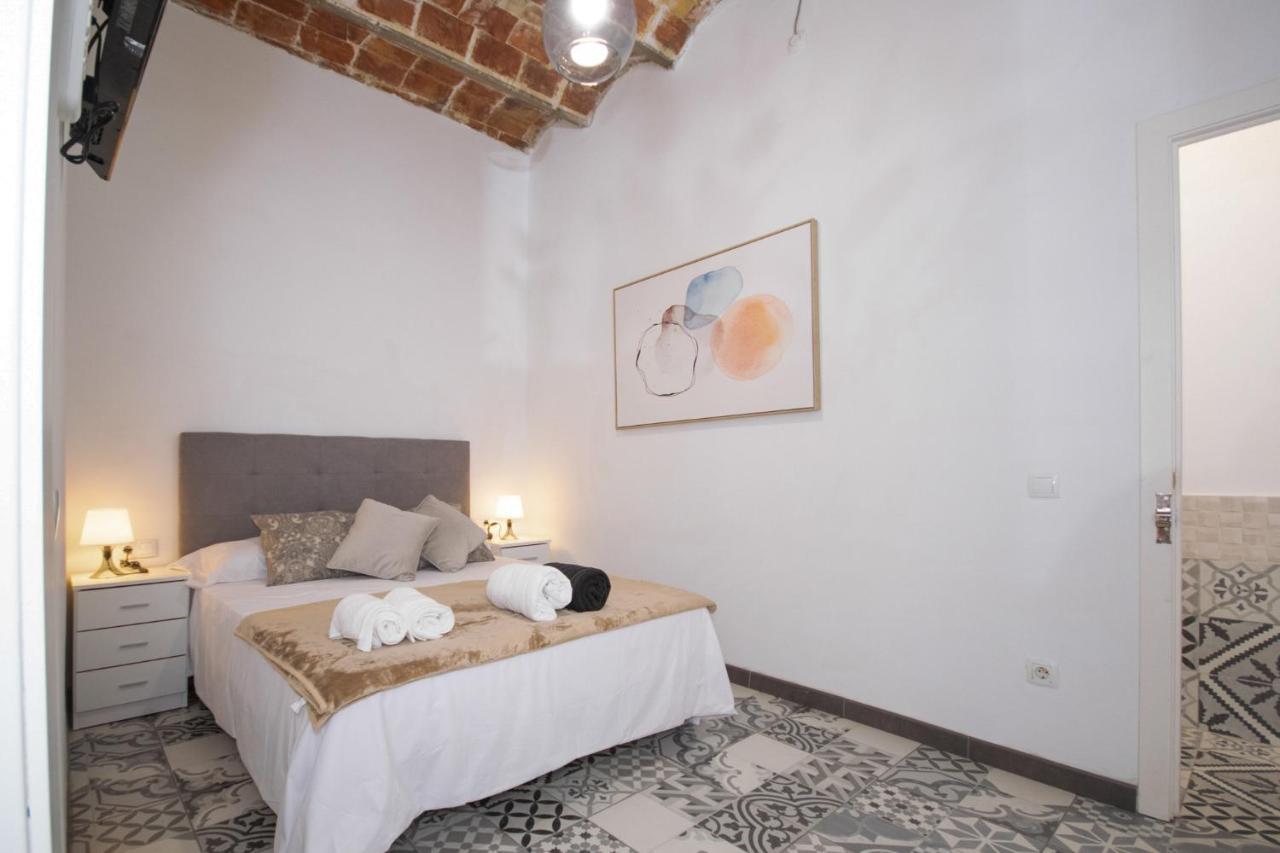 Apartahotel Casa Batito L'Hospitalet de Llobregat Exteriör bild