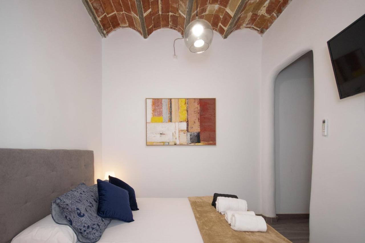 Apartahotel Casa Batito L'Hospitalet de Llobregat Exteriör bild